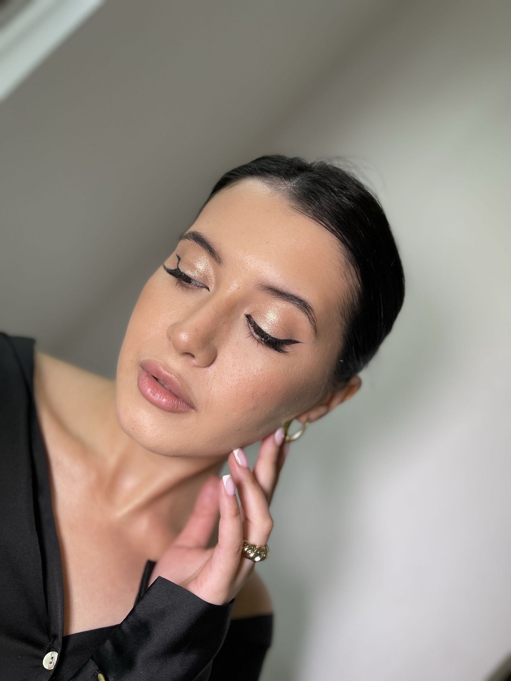 Studio Beauty Look